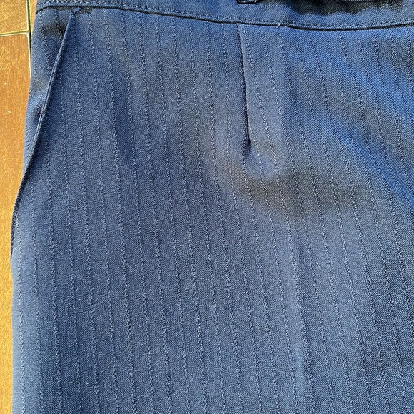 TRADITION💫 Women’s Navy Lightweight Straight Leg Pants - Picture 6 of 8